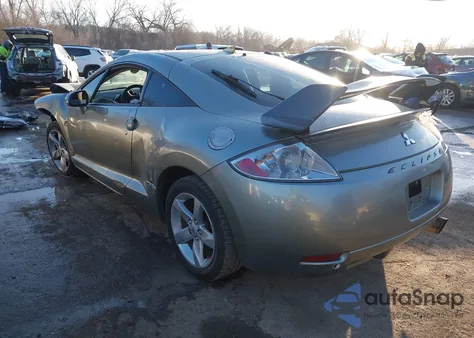 2008 Mitsubishi Eclipse Gs z USA, uszkodzony, nr VIN 4A3AK24F08E008281